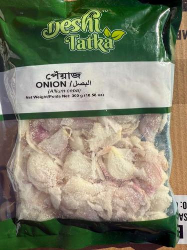 Deshi Cut Onion (Peyaj Kuchi) 300gm (1X 24=24)